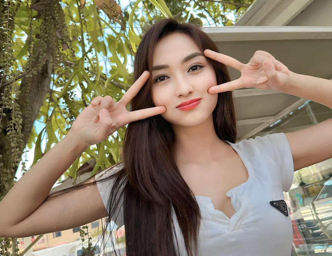 Ngắm nhan sắc vạn người mê của hot girl Dom Phalangjai Kong Pichy 